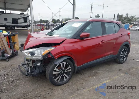 2018 Nissan Kicks Sv z USA, uszkodzony, nr VIN 3N1CP5CU5JL534249